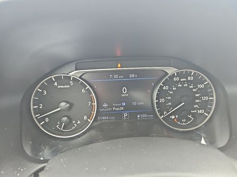 Used 2025 Nissan Altima 2.5 SV FWD image 17