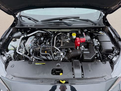 Used 2025 Nissan Sentra S FWD image 30