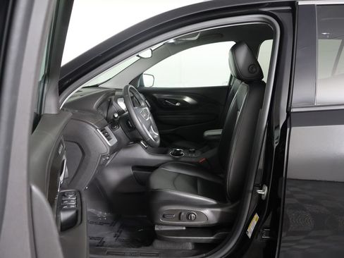 Used 2023 GMC Terrain SLT w/ Infotainment Package II AWD/4WD image 28