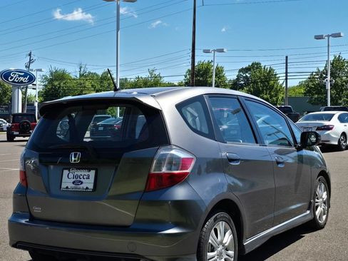 Used 2011 Honda Fit Sport image 4