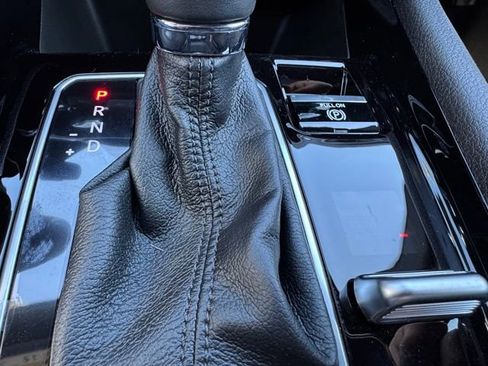 New 2026 Jeep Compass Limited image 21