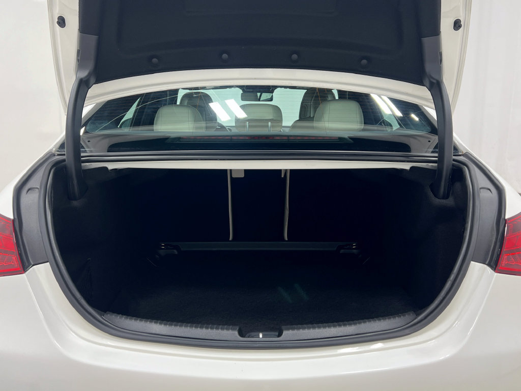 Used 2022 Mercedes-Benz C 300 4MATIC Sedan image 27