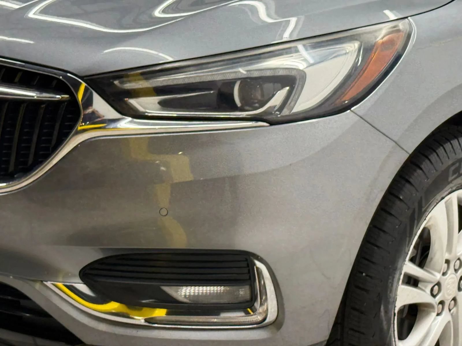 Used 2018 Buick Enclave Premium FWD image 4