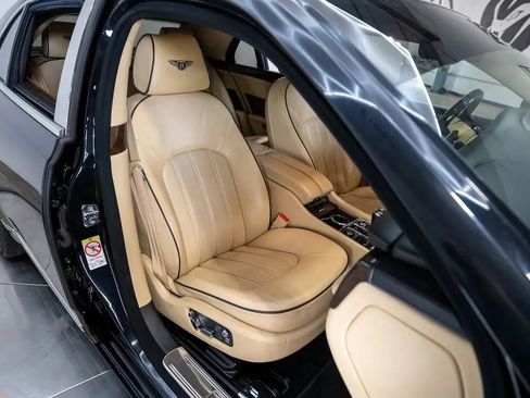 Used 2011 Bentley Mulsanne RWD image 25