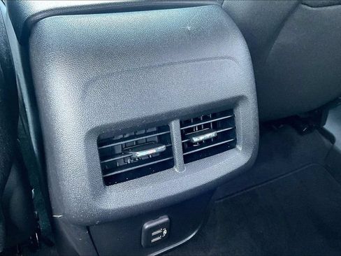Used 2022 Chevrolet Equinox LT AWD/4WD image 10