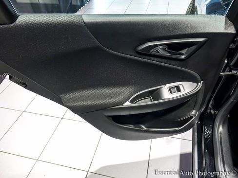 Used 2025 Chevrolet Malibu LT image 24