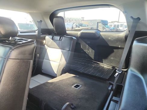 Certified 2023 Ford Explorer XLT w/ Equipment Group 202A image 28