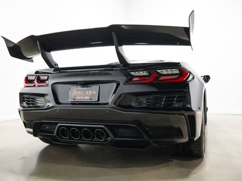 Used 2026 Chevrolet Corvette ZR1 w/ ZR1 Carbon Fiber Aero Package image 86