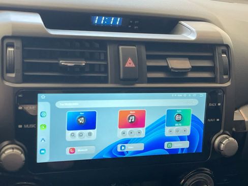 Certified 2019 Toyota 4Runner TRD Off-Road Premium AWD/4WD image 16