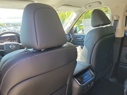 New 2026 Nissan Armada SV image 14