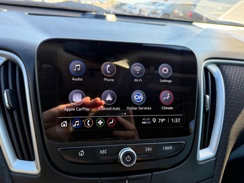 Used 2024 Chevrolet Malibu LT image 28