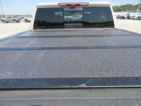 New 2026 GMC Sierra 1500 AT4X AWD/4WD image 9