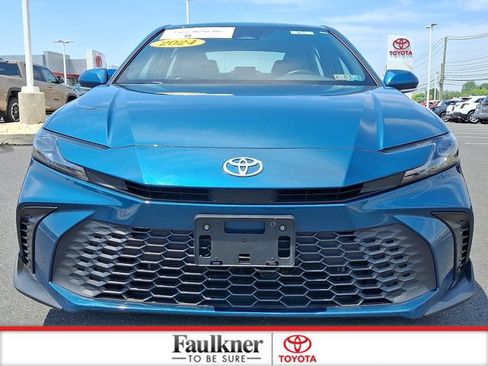 Certified 2025 Toyota Camry SE FWD image 2
