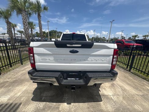 Used 2020 Ford F450 Lariat w/ Lariat Value Package AWD/4WD image 6