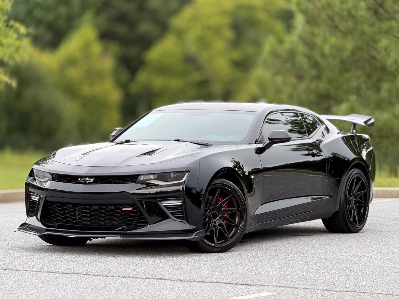 Used 2016 Chevrolet Camaro SS RWD image 8
