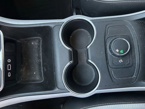 Used 2018 GMC Terrain SLE image 20