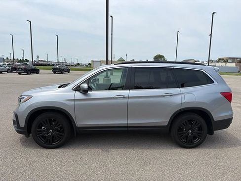 Used 2022 Honda Pilot Special Edition image 3