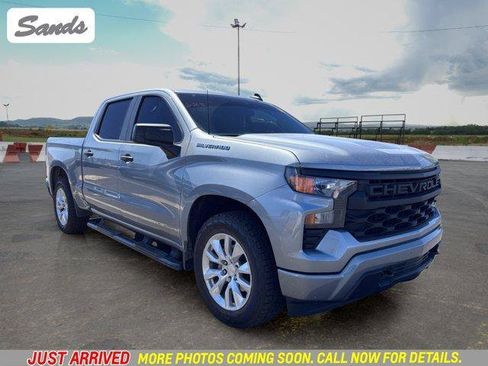 Used 2024 Chevrolet Silverado 1500 Custom RWD image 1