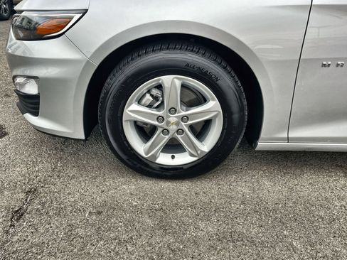 Used 2022 Chevrolet Malibu LT image 12