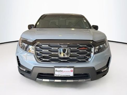 Used 2025 Honda Ridgeline TrailSport image 2