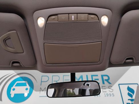 Used 2015 Nissan Rogue S FWD image 49