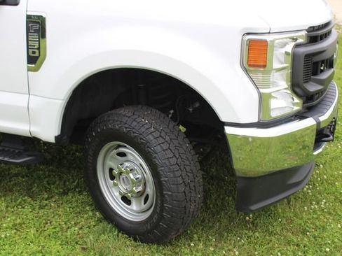Used 2021 Ford F250 XL w/ Power Equipment Group AWD/4WD image 5