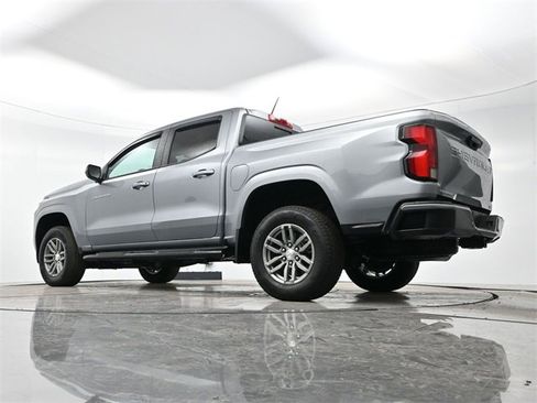 Used 2024 Chevrolet Colorado LT w/ LT Convenience Package III image 25