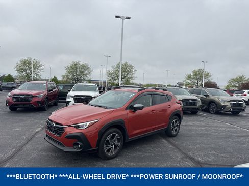 Used 2025 Subaru Crosstrek 2.0i Premium AWD/4WD image 2