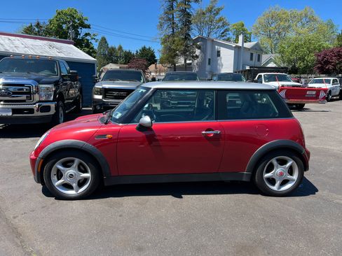 Used 2006 MINI Cooper Hardtop FWD image 2