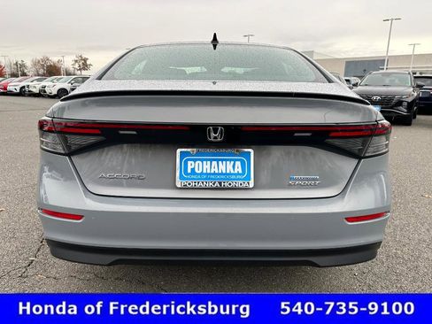 Used 2024 Honda Accord Sport image 5