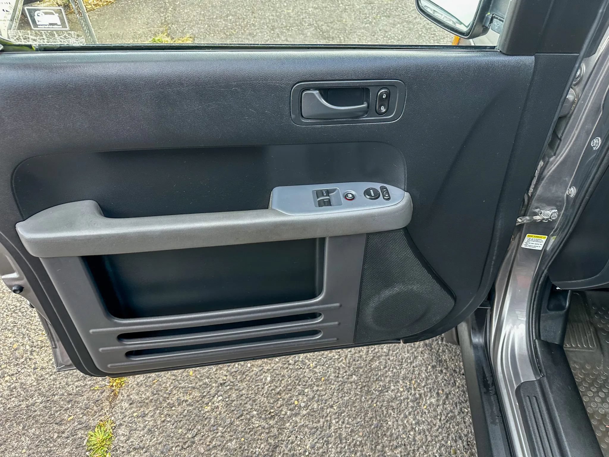Used 2005 Honda Element EX image 10