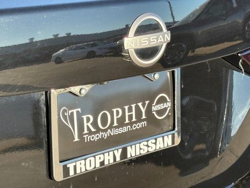 Certified 2024 Nissan Sentra S image 9