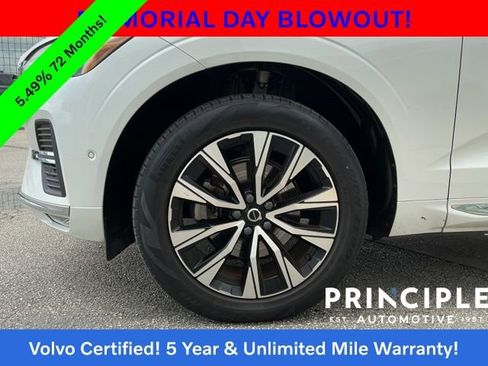 Certified 2023 Volvo XC60 B5 Plus w/ Climate Package AWD/4WD image 10