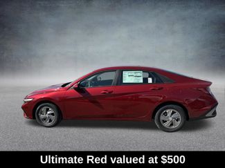 Used 2026 Hyundai Elantra SE FWD video 2