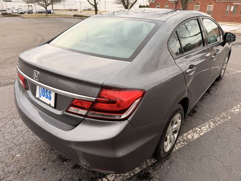 Used 2013 Honda Civic LX image 3