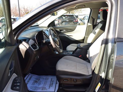 Used 2020 Chevrolet Equinox LS w/ LS Convenience Package AWD/4WD image 29