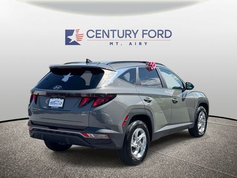 Used 2024 Hyundai Tucson SEL AWD/4WD image 2