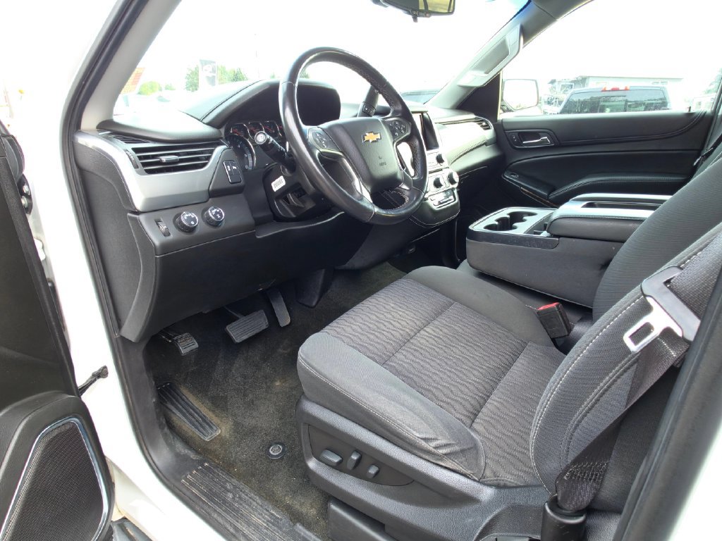 Used 2018 Chevrolet Tahoe LS w/ Skid Plate Package AWD/4WD image 24
