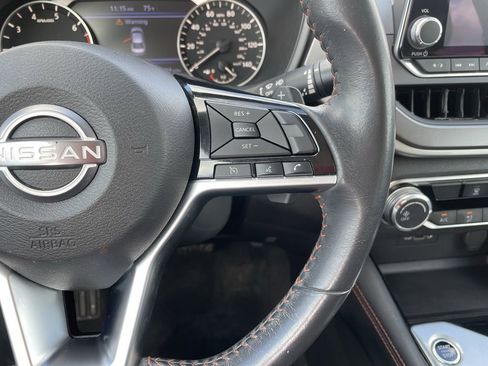 Certified 2023 Nissan Altima 2.5 SR image 14