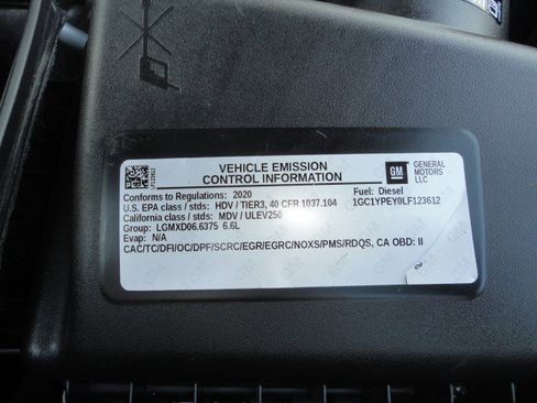 Used 2020 Chevrolet Silverado 2500 LTZ image 26