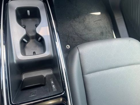 New 2026 Volkswagen ID.4 Pro S AWD/4WD image 15