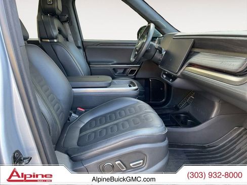 Used 2023 Rivian R1S Adventure AWD/4WD image 15
