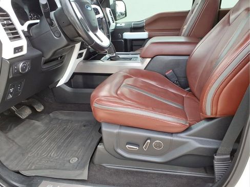 Used 2020 Ford F150 Platinum w/ Equipment Group 701A Luxury AWD/4WD image 12