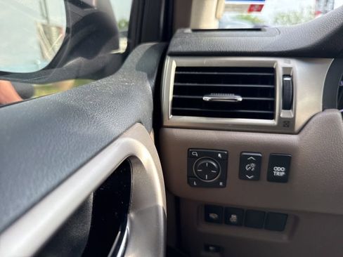 Used 2018 Lexus GX 460 Premium AWD/4WD image 26