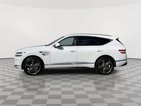 Used 2024 Genesis GV80 2.5T w/ Prestige Package AWD/4WD image 2