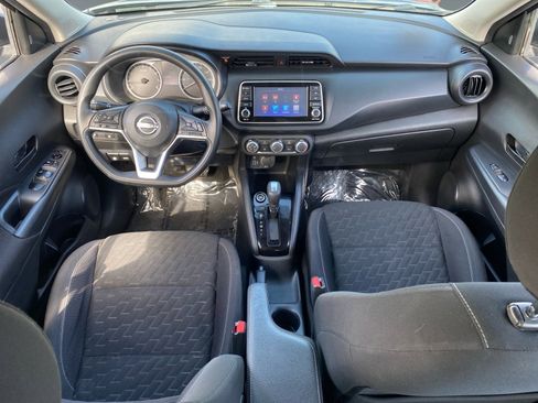 Used 2022 Nissan Kicks S w/ Interior Electronics Package FWD image 10