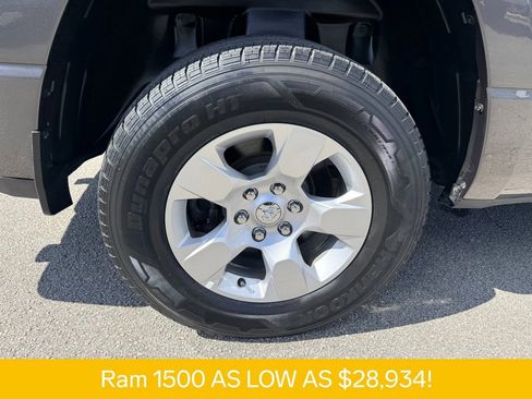 Used 2021 RAM 1500 Big Horn RWD image 29