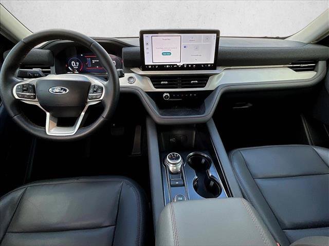 Used 2026 Ford Explorer Active w/ Active Comfort Package RWD image 12
