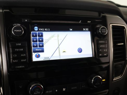 Used 2017 Nissan Titan Platinum Reserve AWD/4WD image 7