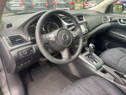 Used 2016 Nissan Sentra SV FWD image 15